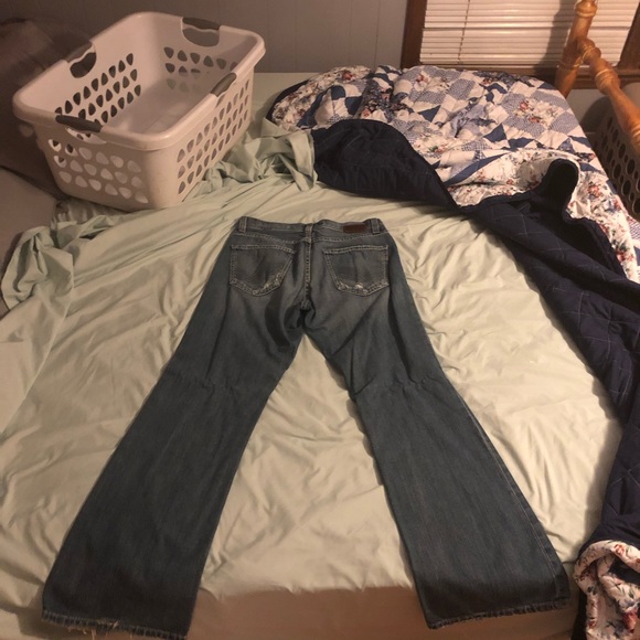 BKE jeans 32x32 Tyler cut - Picture 2 of 4